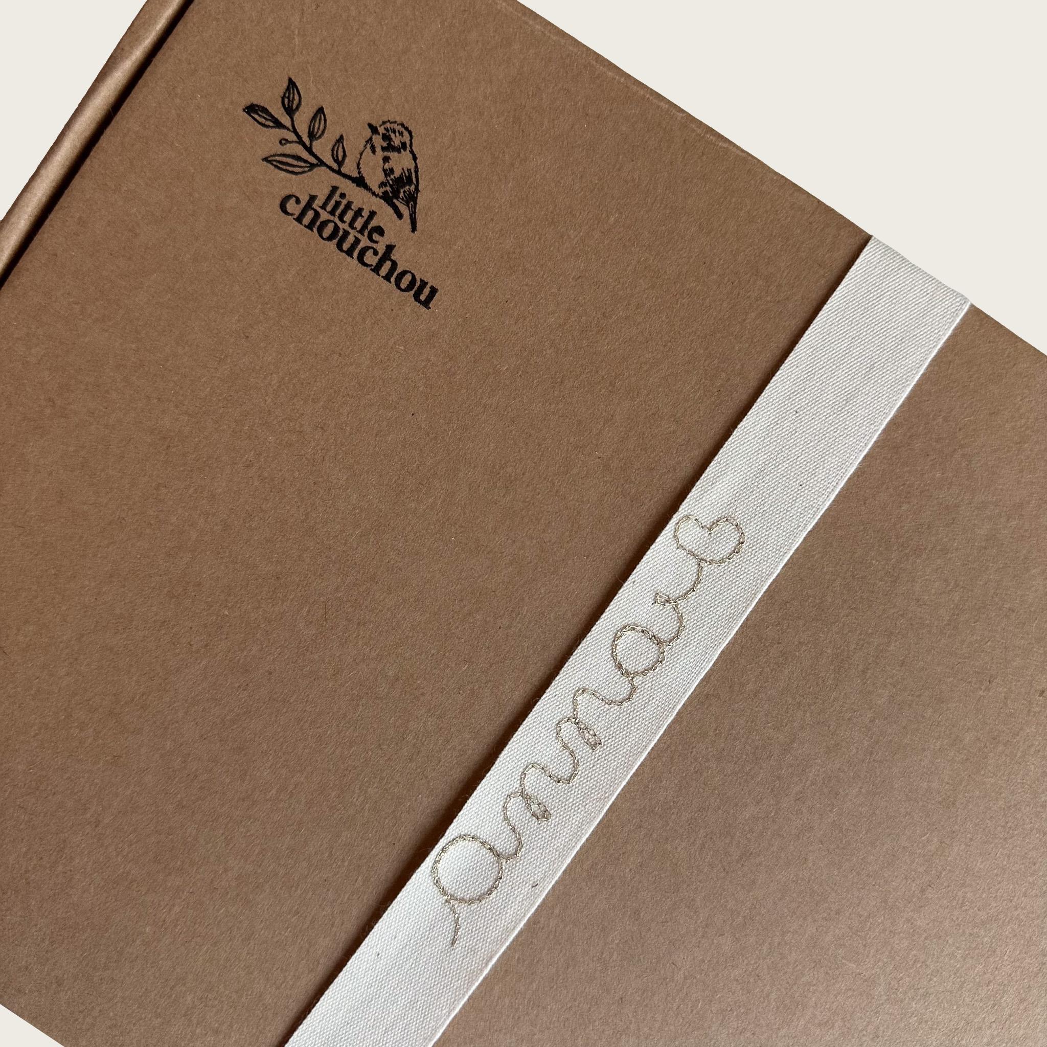 Lange Cérémonie, modèle Laurier