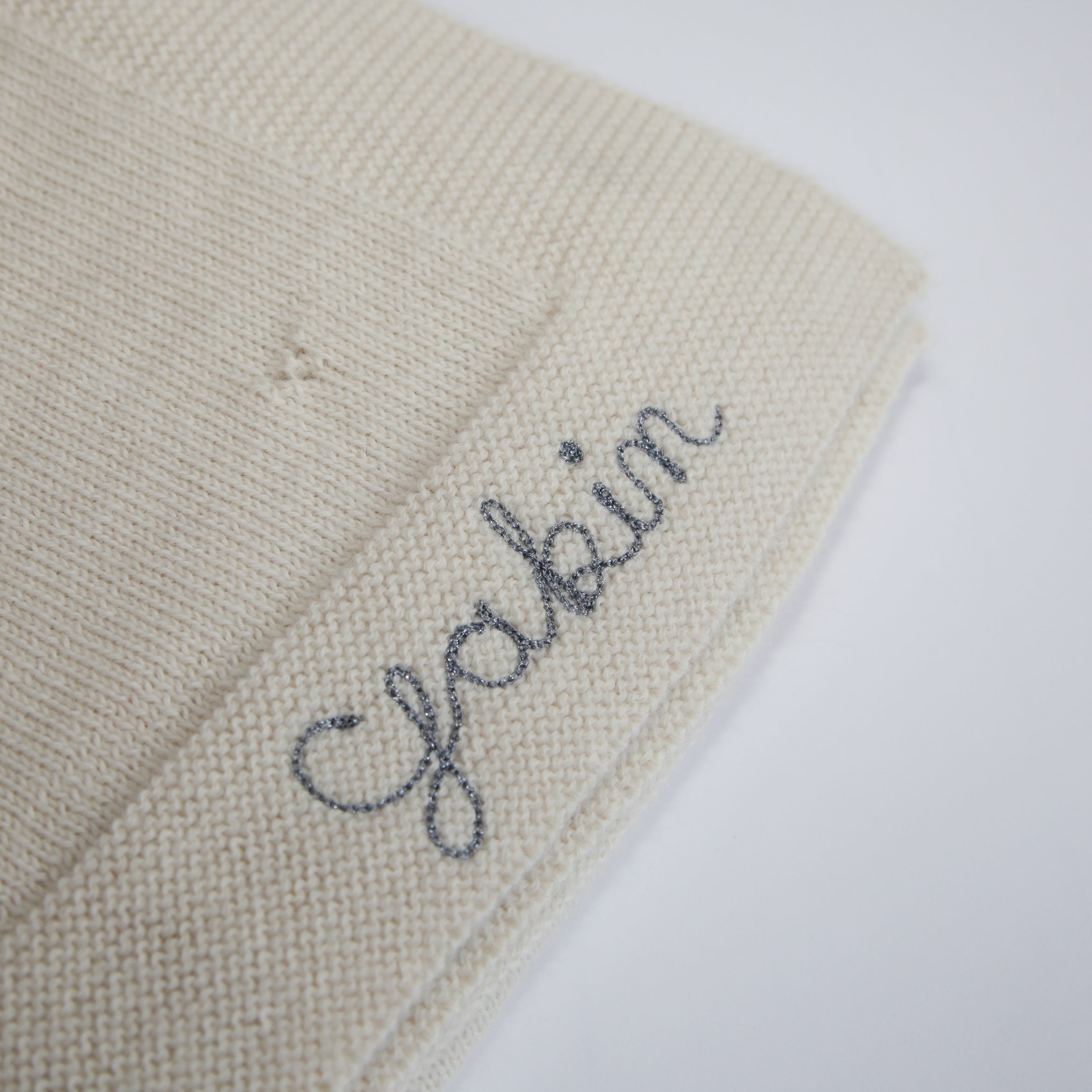 Couverture Petits Coeurs, couleur Naturelle, avec broderie Argent Bleuté