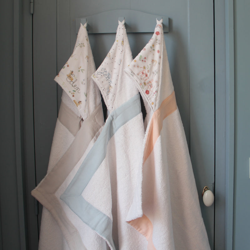 Maxi cape de bain, motif Clairière / Galet