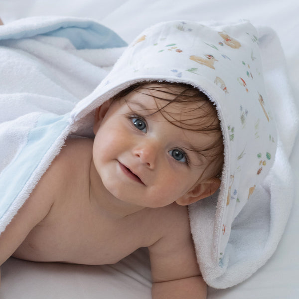 Maxi cape de bain, motif Sous-bois / Myosotis brodée au prénom