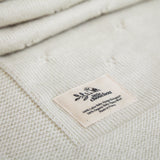 Couverture Petits Coeurs, couleur Naturelle, avec broderie Rouge Grenat